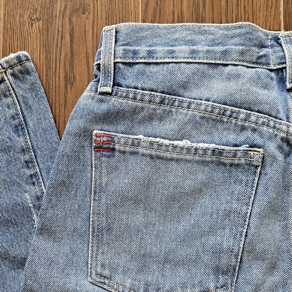 Urban Outfitters BDG Bootcut Distressed Light Wash Jeans Size 27 - Picture 12 of 12